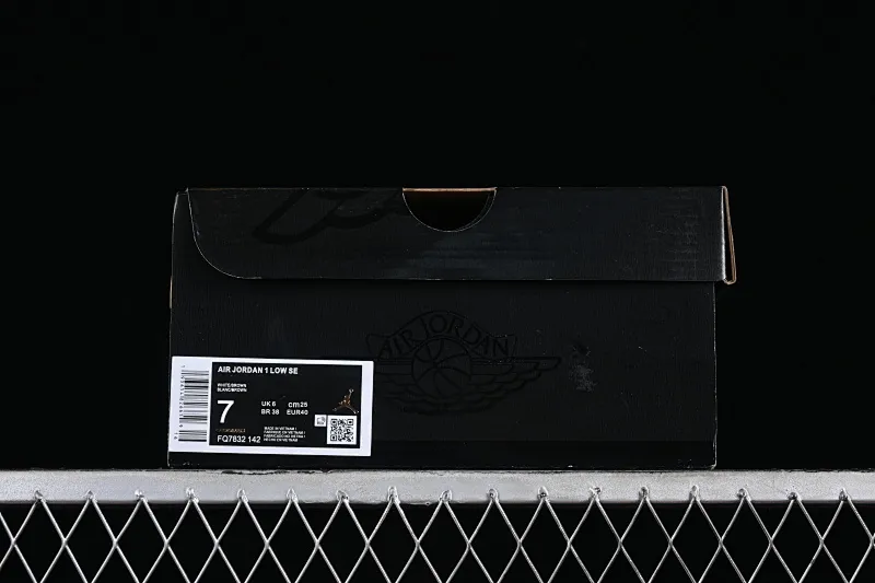 All categories Air Jordan Jordan series basketball shoes Air Jordan 1 Low Z version Air Jordan 1 Low AJ1 Joe 1 low-top cultural and leisure sports sneakers FQ7832-142